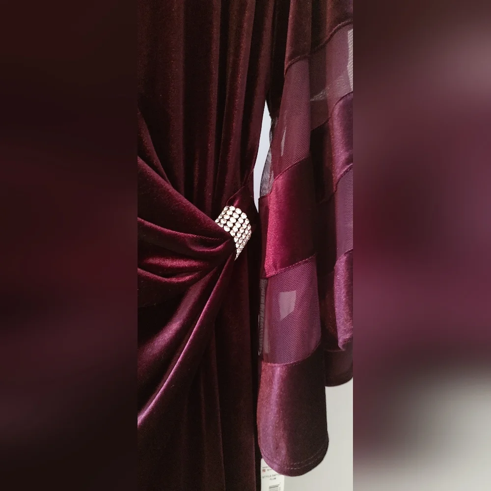 WRAP SHEATH DRESS R&M RICHARDS PURPLE Faux VELVET  SIZE 20W WOMEN  Bell Sleeves - Picture 8 of 12